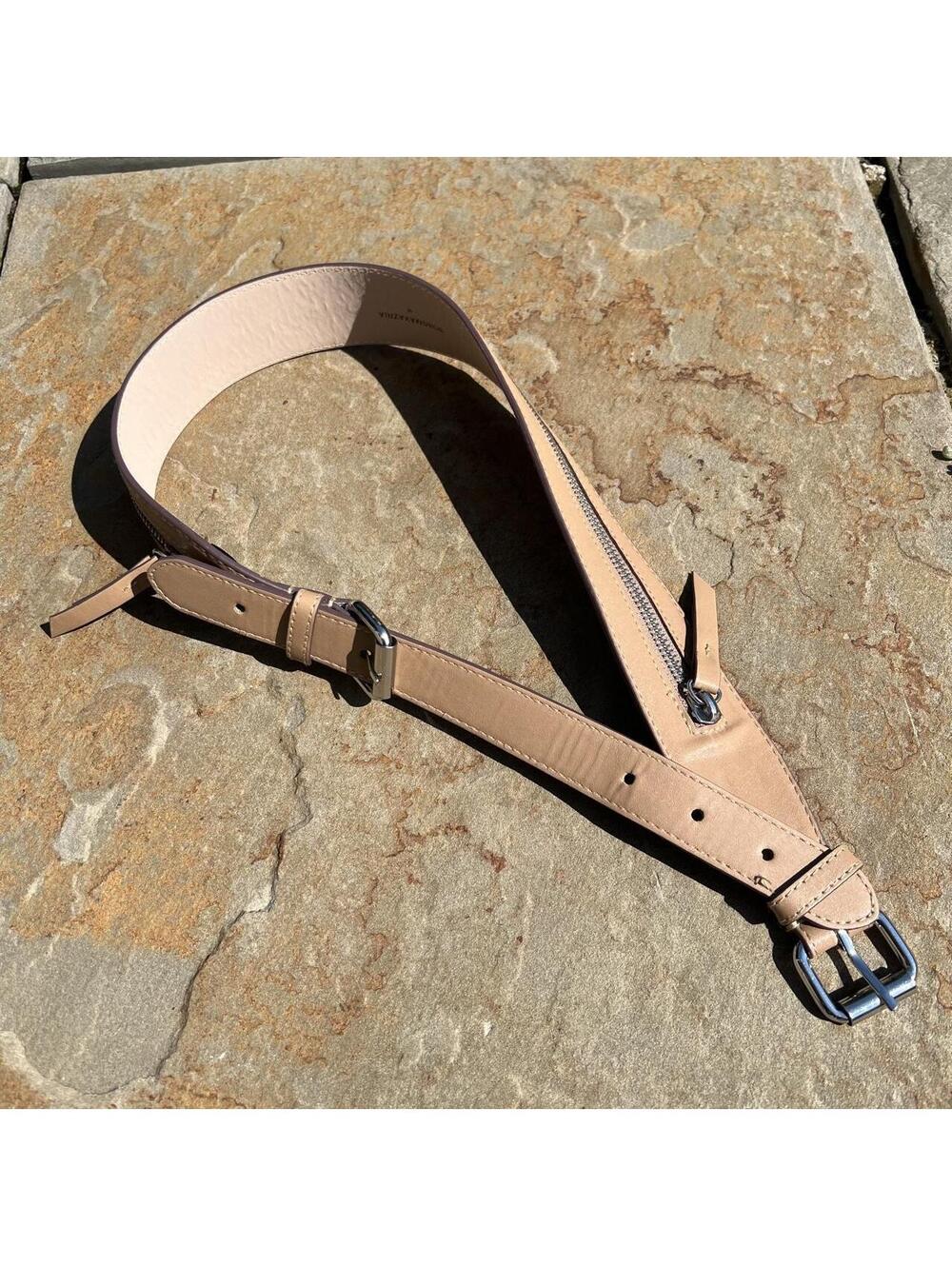 BCBGMAXAZRIA Tan/Purple zipper design double buckle belt